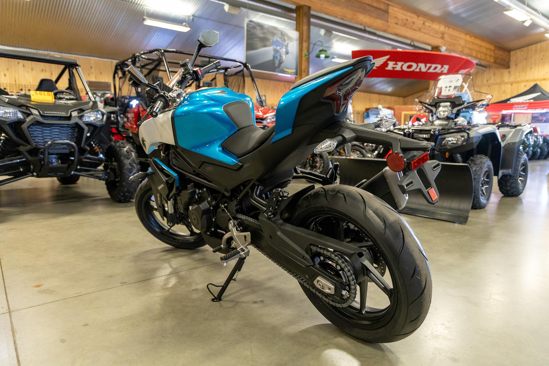 2025 CFMOTO 450NK in Sauk Rapids, Minnesota - Photo 5