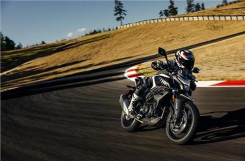 2025 CFMOTO 450NK in Sauk Rapids, Minnesota - Photo 11