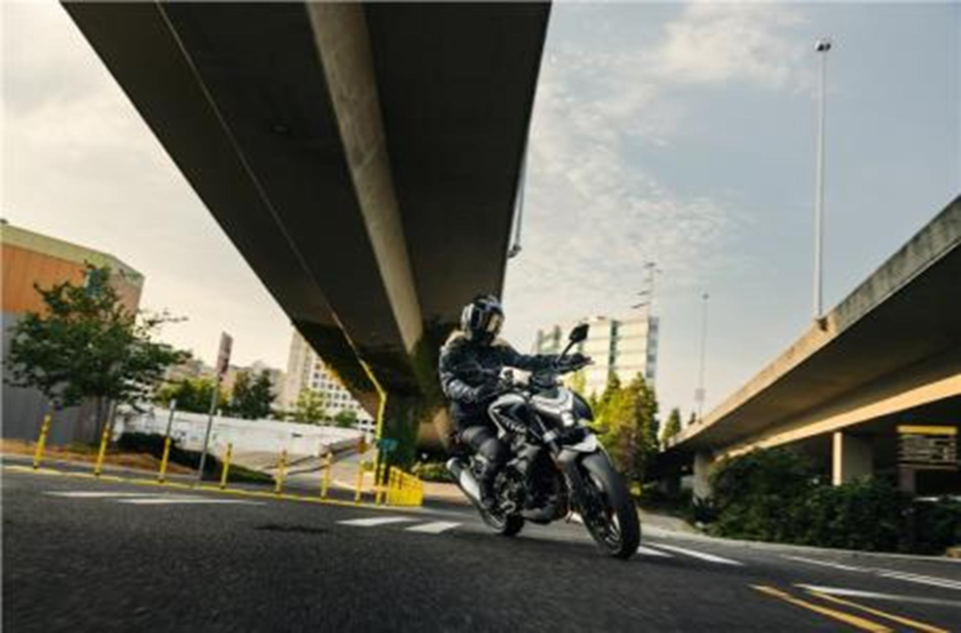 2025 CFMOTO 450NK in Sauk Rapids, Minnesota - Photo 14