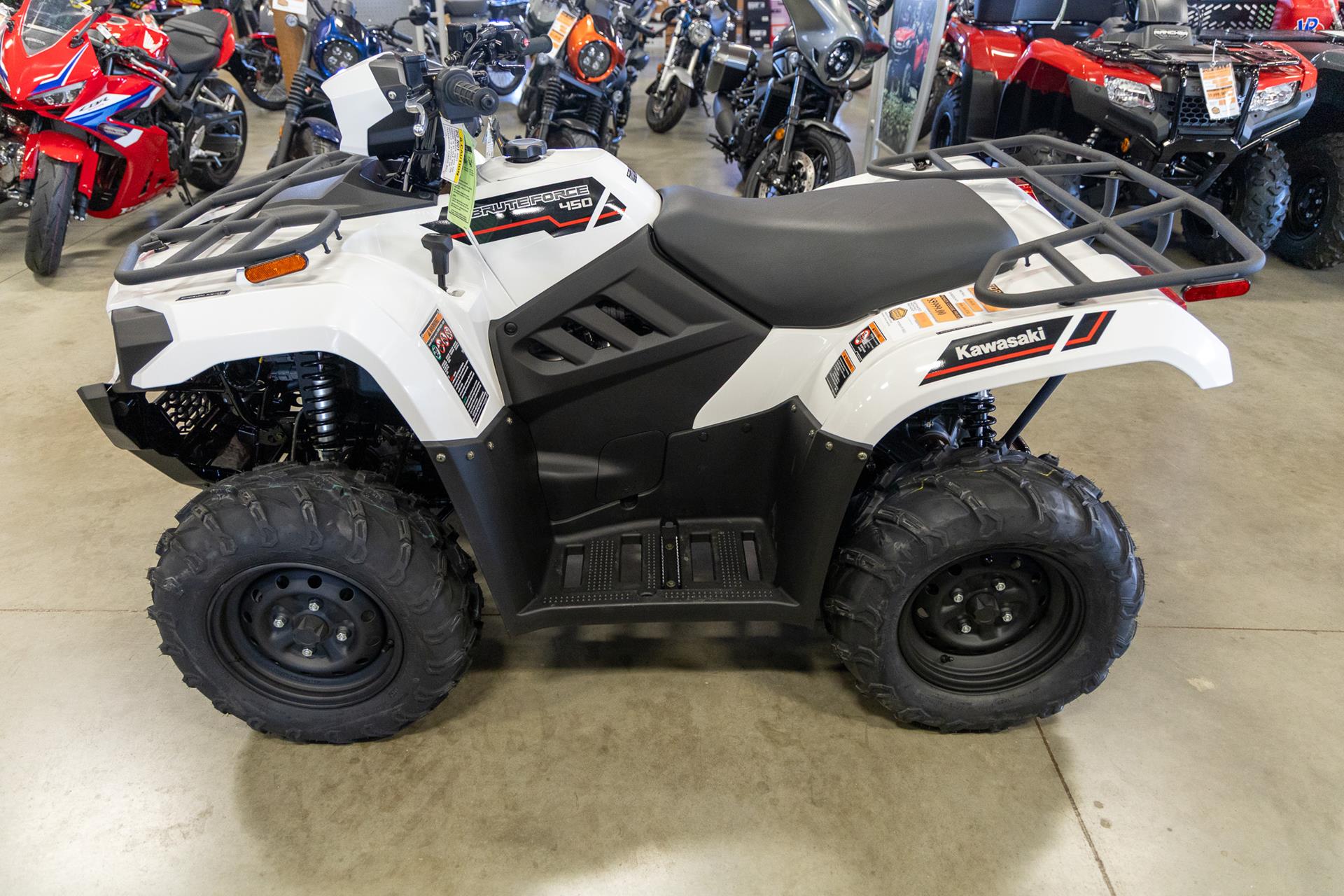 2025 Kawasaki Brute Force 450 4x4 in Sauk Rapids, Minnesota - Photo 1
