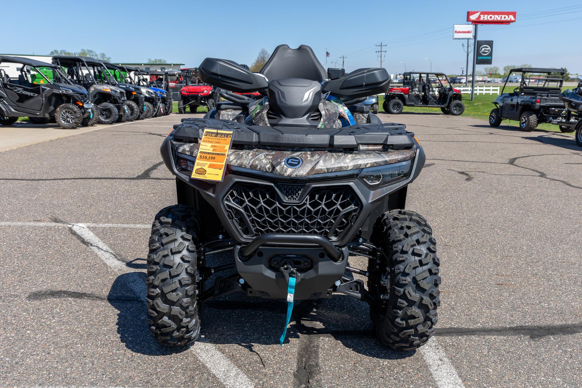 2025 CFMOTO CForce 800 Touring in Sauk Rapids, Minnesota - Photo 3