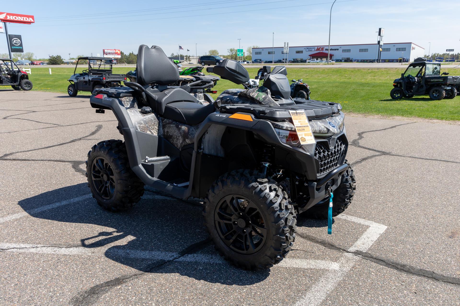 2025 CFMOTO CForce 800 Touring in Sauk Rapids, Minnesota - Photo 4