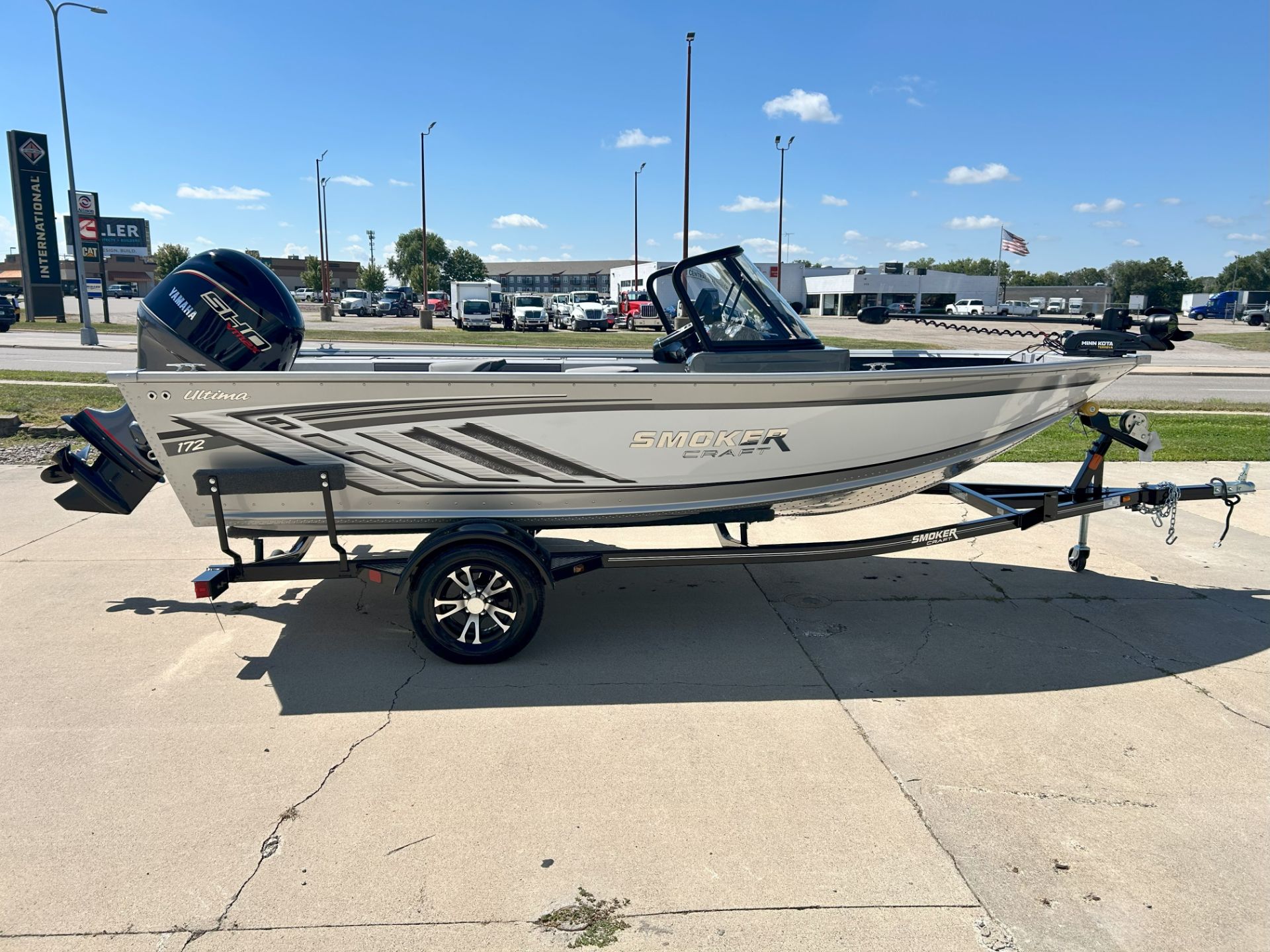 2026 Smoker Craft ULTIMA 172 in Saint Cloud, Minnesota - Photo 5