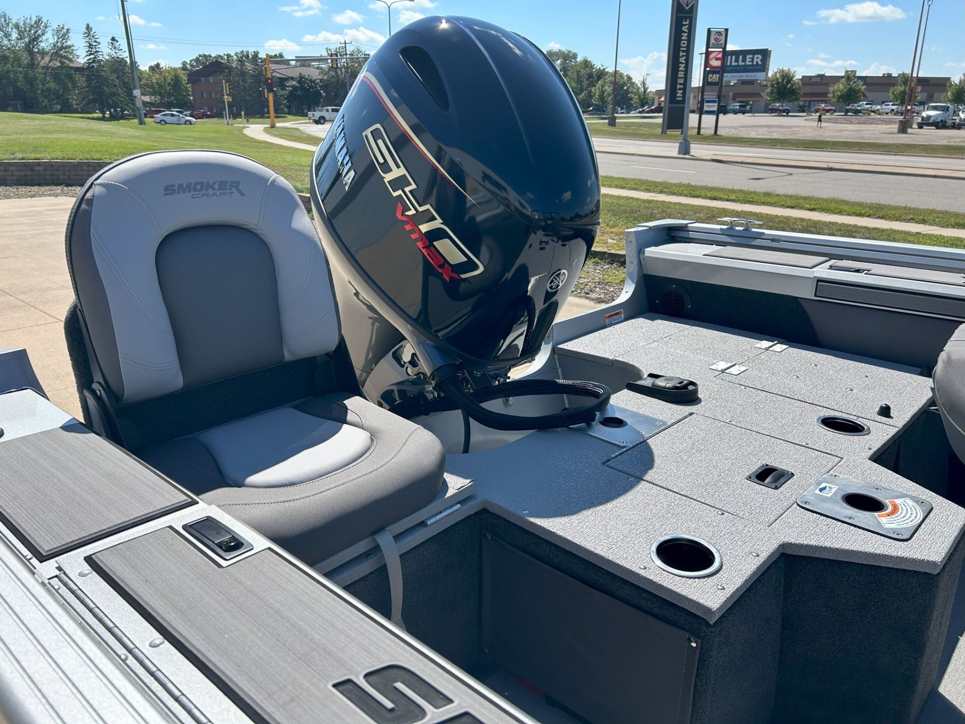 2026 Smoker Craft ULTIMA 172 in Saint Cloud, Minnesota - Photo 13