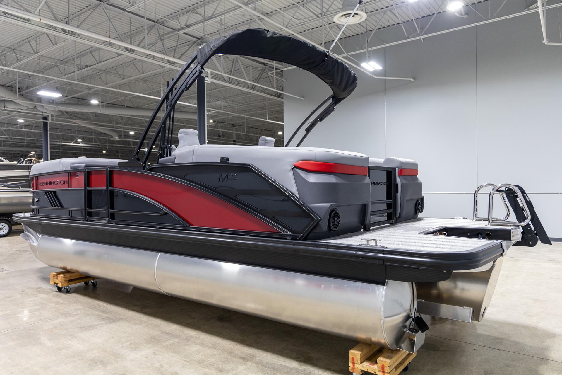 2025 Bennington 22 MFB in Saint Cloud, Minnesota - Photo 6