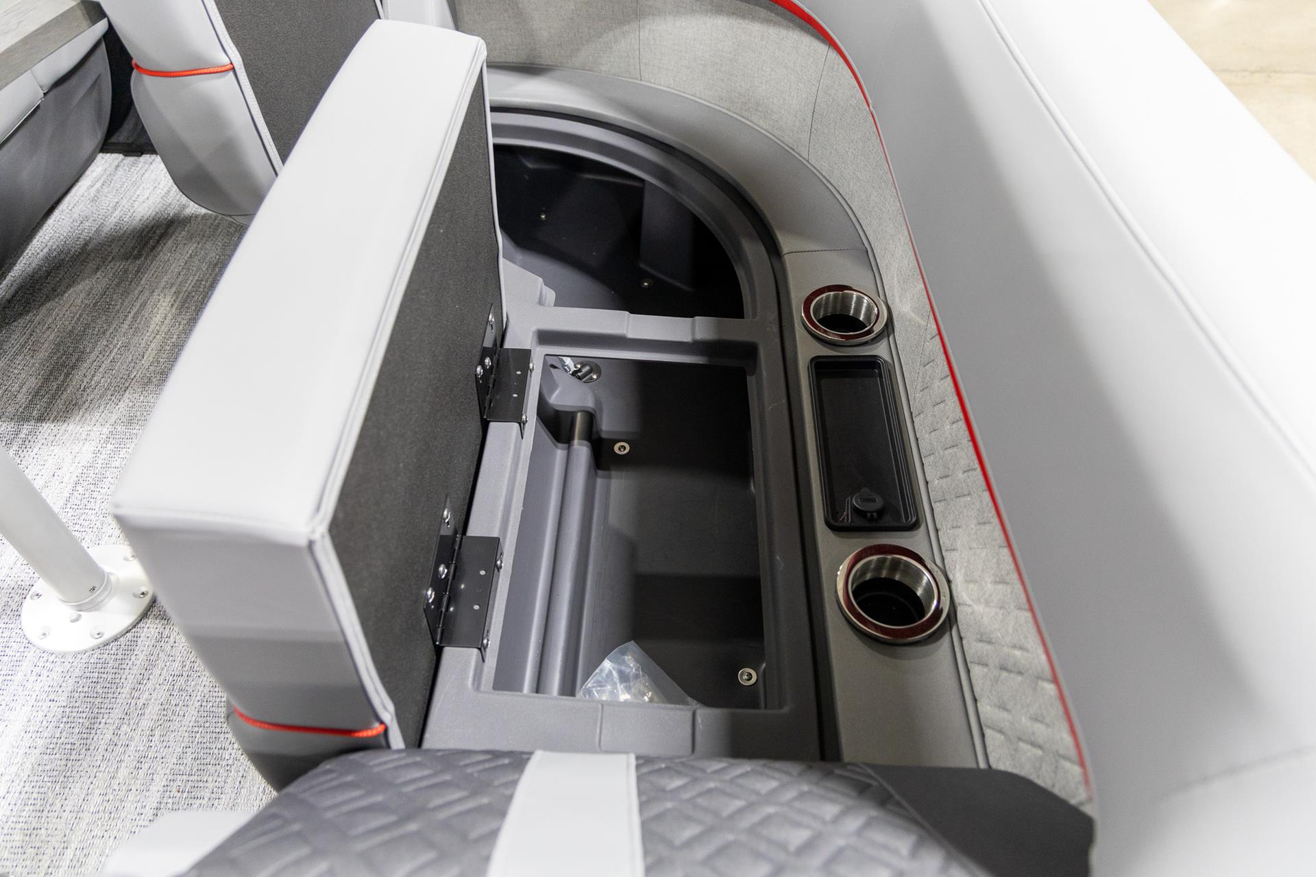 2025 Bennington 22 MFB in Saint Cloud, Minnesota - Photo 10