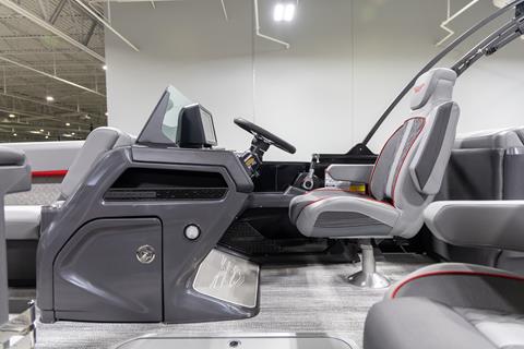 2025 Bennington 22 MFB in Saint Cloud, Minnesota - Photo 14