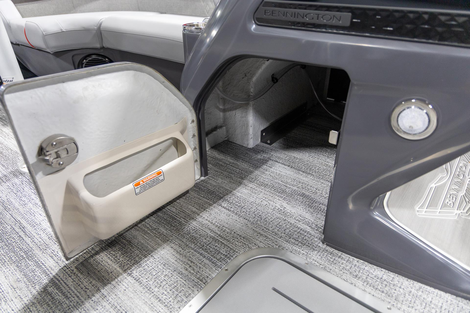 2025 Bennington 22 MFB in Saint Cloud, Minnesota - Photo 15