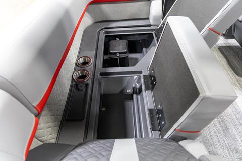 2025 Bennington 22 MFB in Saint Cloud, Minnesota - Photo 24