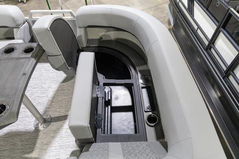 2025 Bennington 22 MFB in Saint Cloud, Minnesota - Photo 9