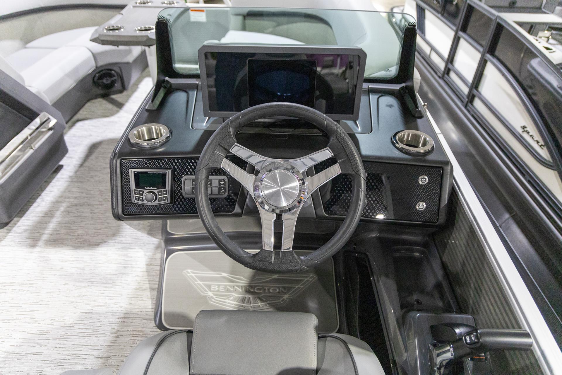 2025 Bennington 22 MFB in Saint Cloud, Minnesota - Photo 17