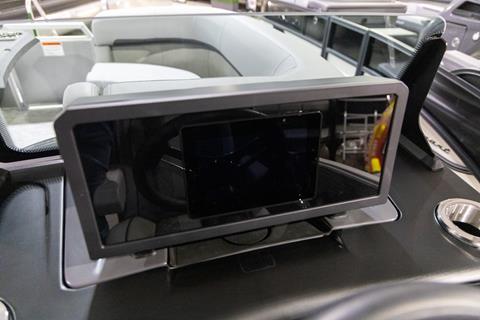 2025 Bennington 22 MFB in Saint Cloud, Minnesota - Photo 19