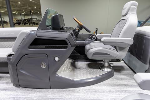 2025 Bennington 22 MFB in Saint Cloud, Minnesota - Photo 17