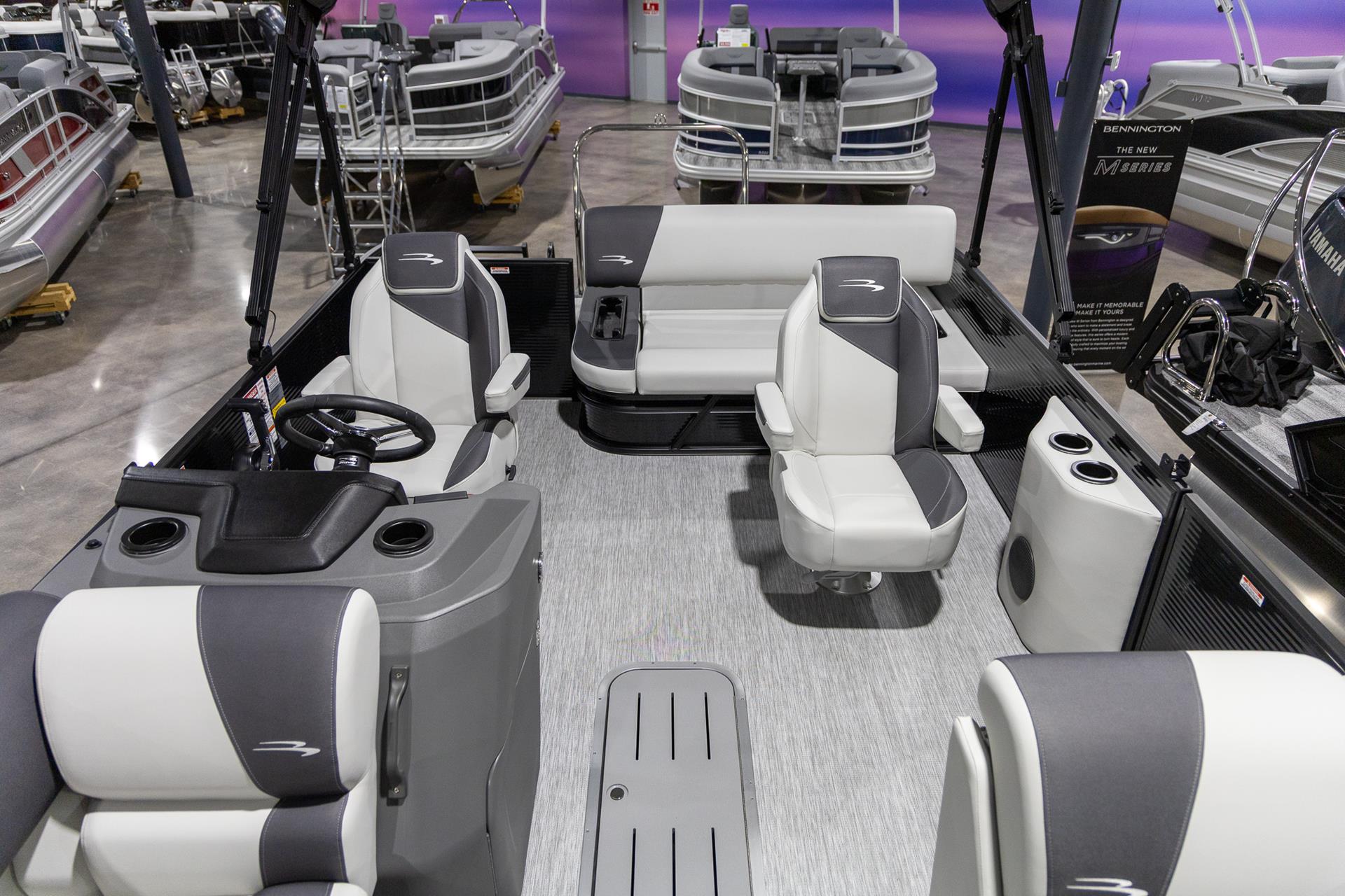 2025 Bennington 22 SSB in Saint Cloud, Minnesota - Photo 12