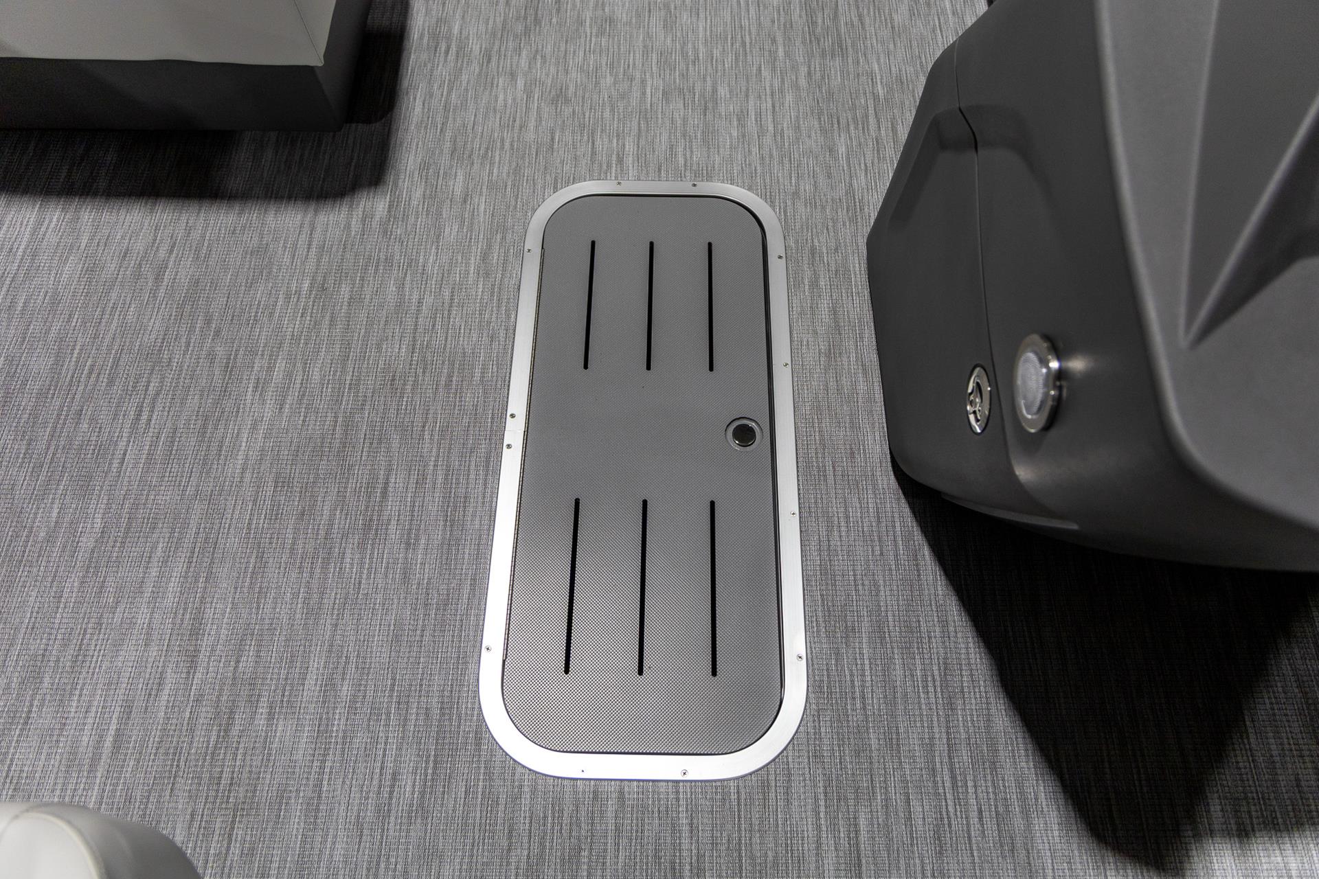 2025 Bennington 22 SSB in Saint Cloud, Minnesota - Photo 28