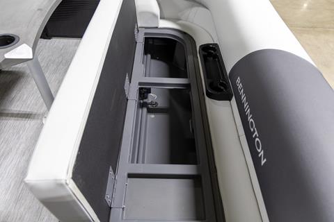 2025 Bennington 22 SSB in Saint Cloud, Minnesota - Photo 11