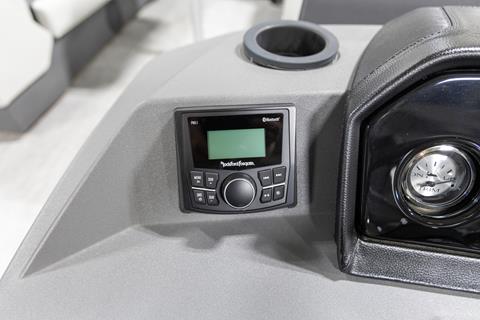 2025 Bennington 22 SSB in Saint Cloud, Minnesota - Photo 18