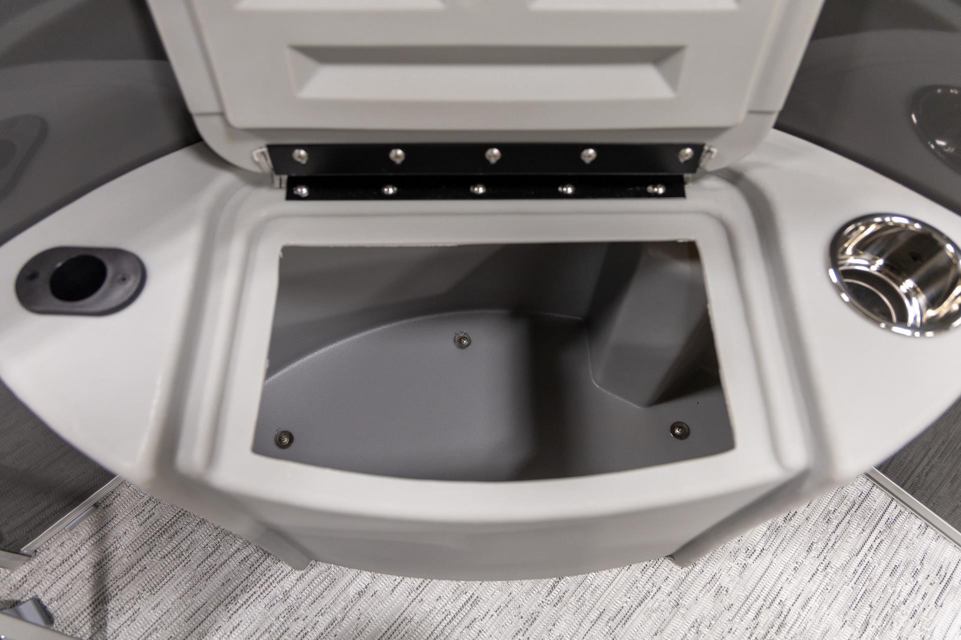 2025 Bennington 21 SXSAPG in Saint Cloud, Minnesota - Photo 10