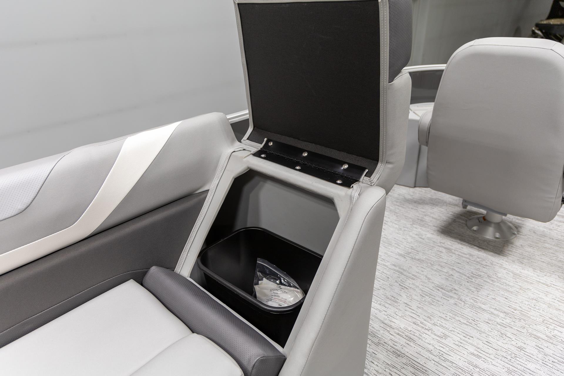 2025 Bennington 21 SXSAPG in Saint Cloud, Minnesota - Photo 16