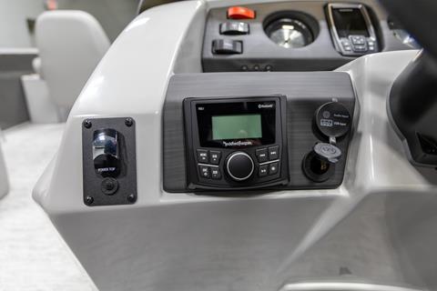 2025 Bennington 21 SXSAPG in Saint Cloud, Minnesota - Photo 21