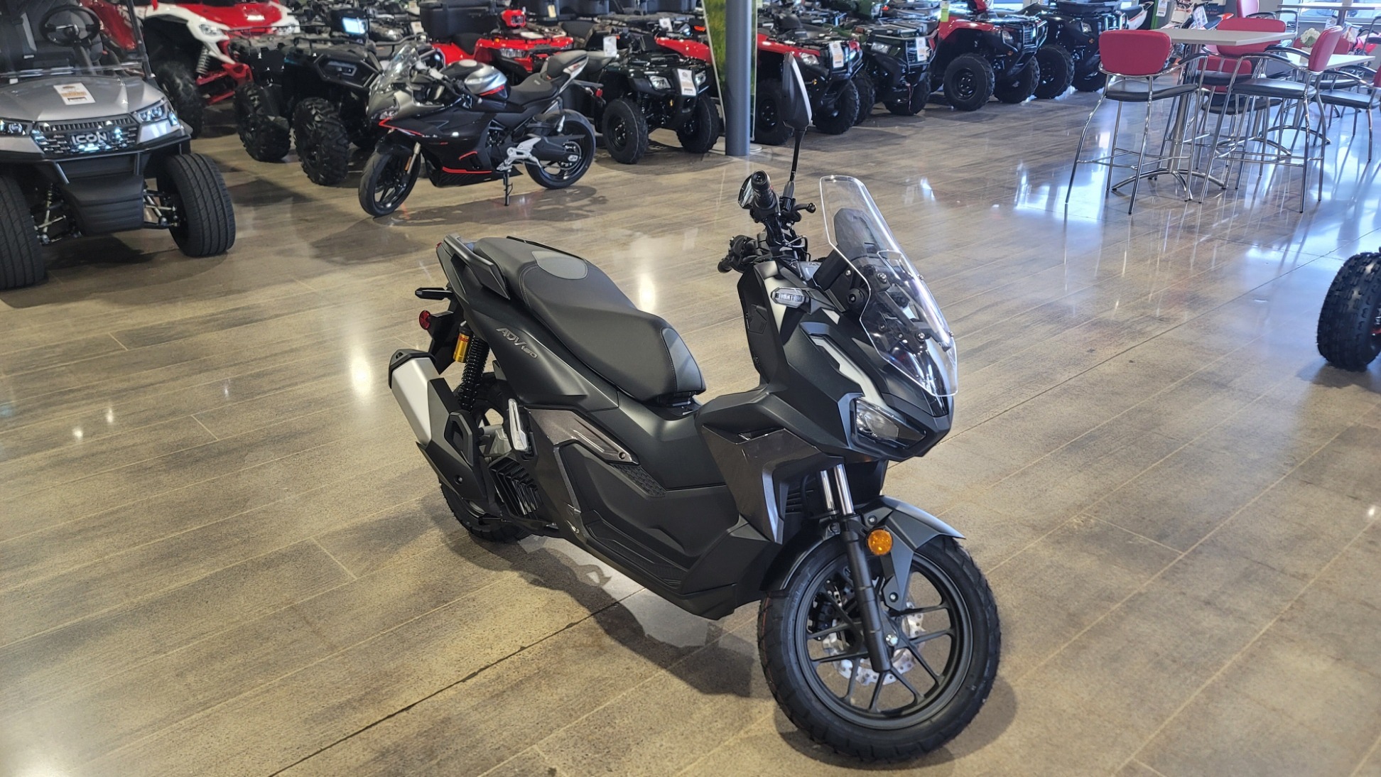2027 Honda ADV160 1