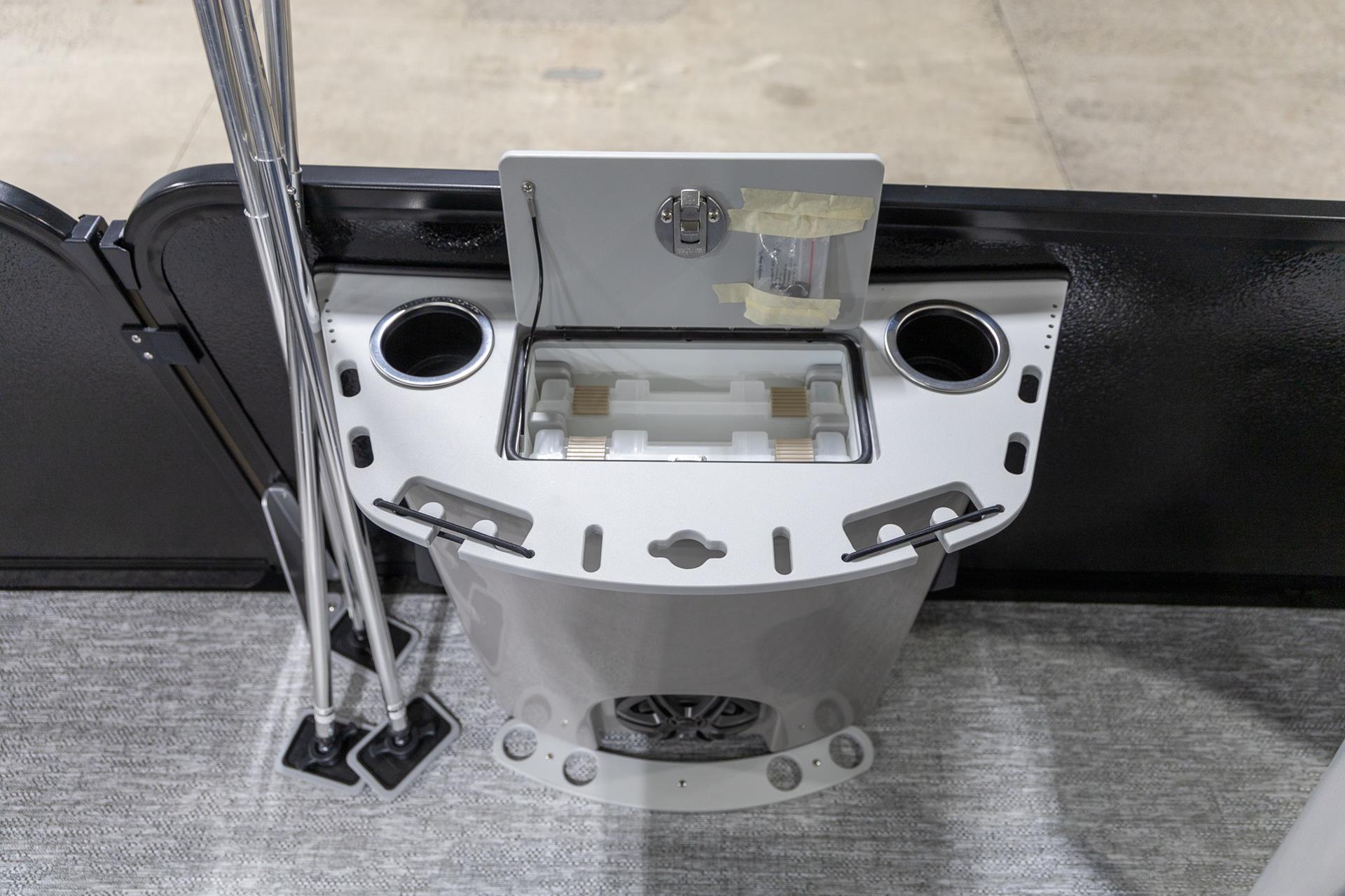 2025 Premier 230 Sunsation Angler 4PT in Saint Cloud, Minnesota - Photo 13