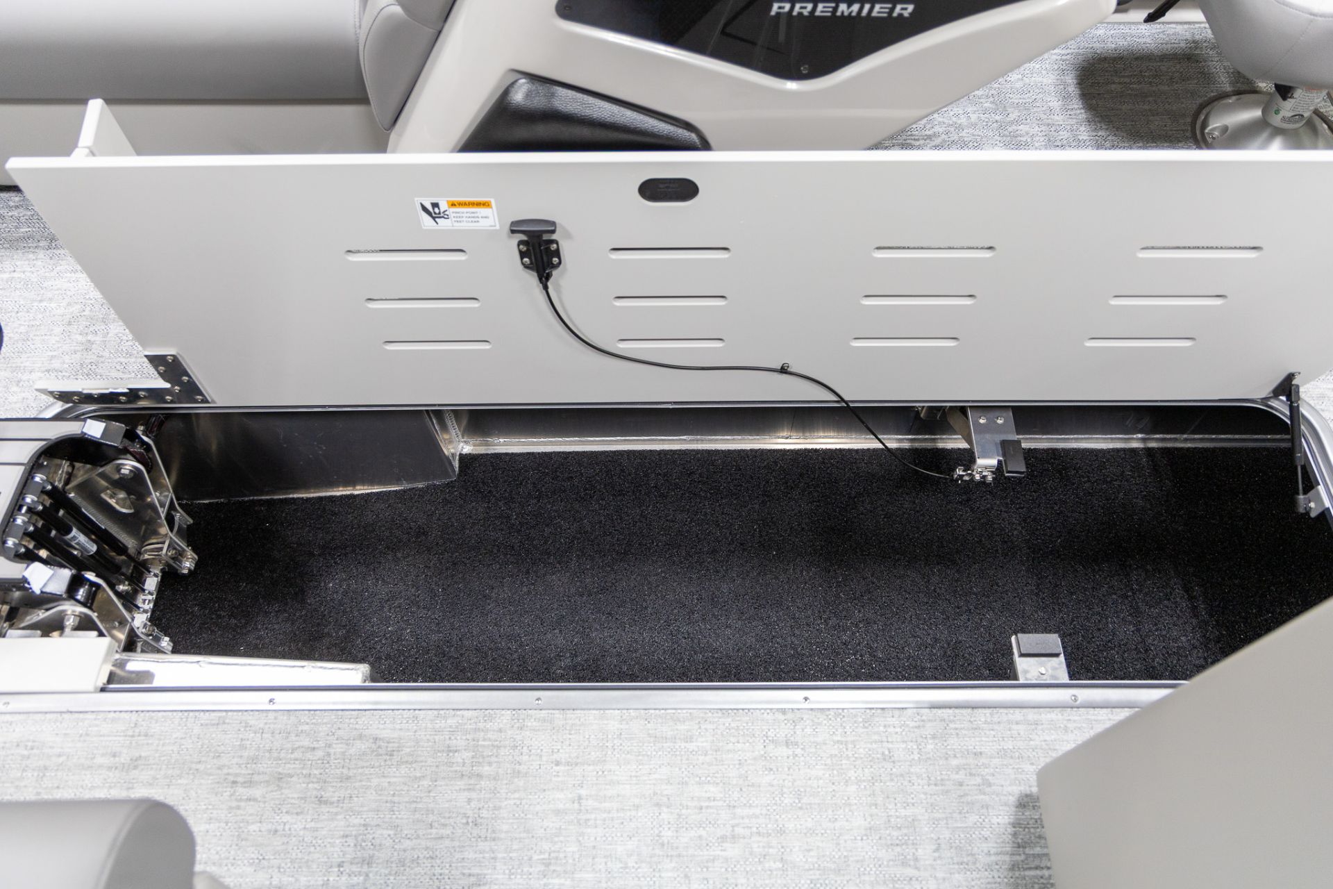 2026 Premier 230 SUNSATION ANGLER 2PT - VF250XB in Saint Cloud, Minnesota - Photo 21