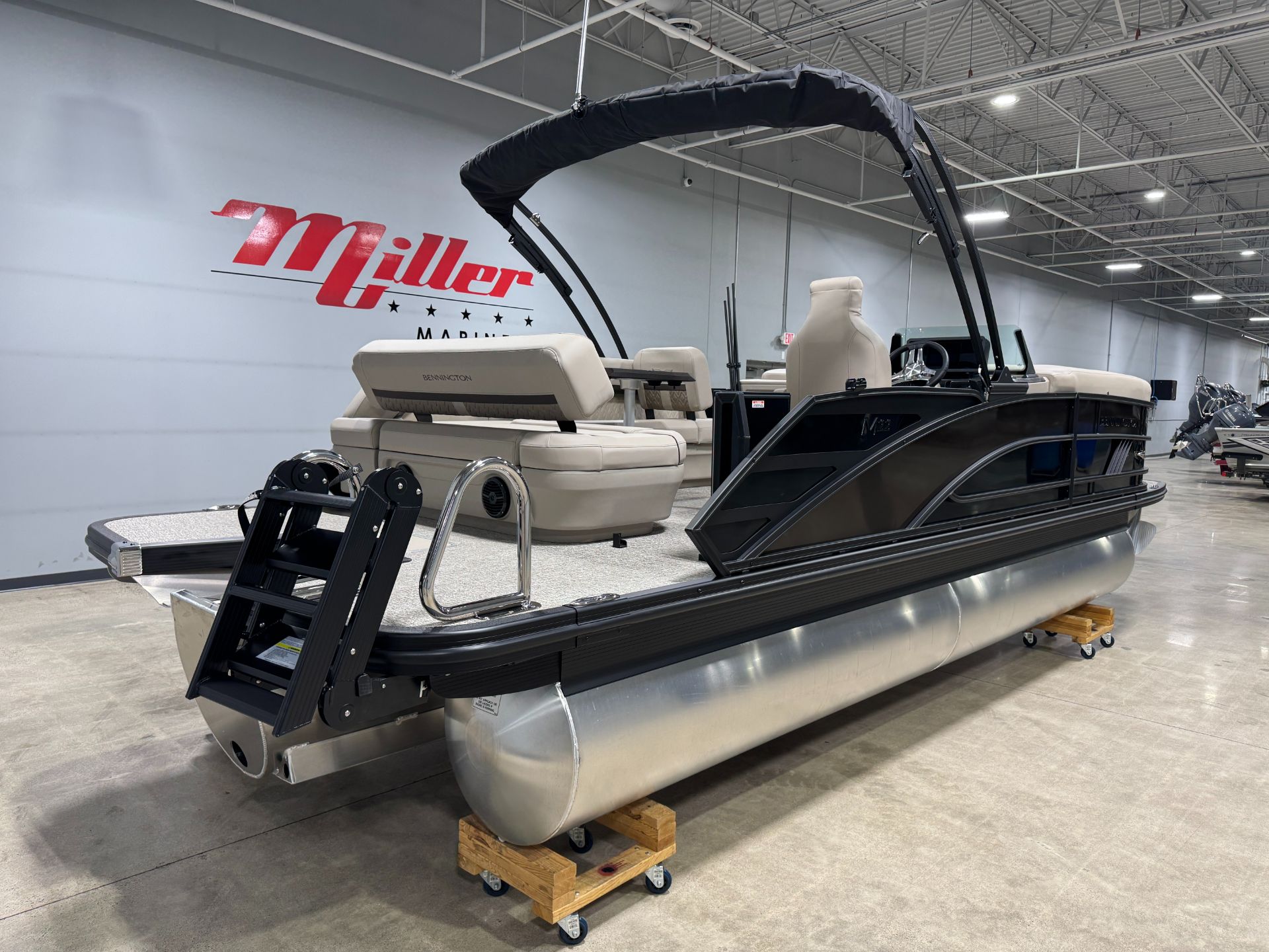 2026 Bennington 22 ML in Saint Cloud, Minnesota - Photo 6