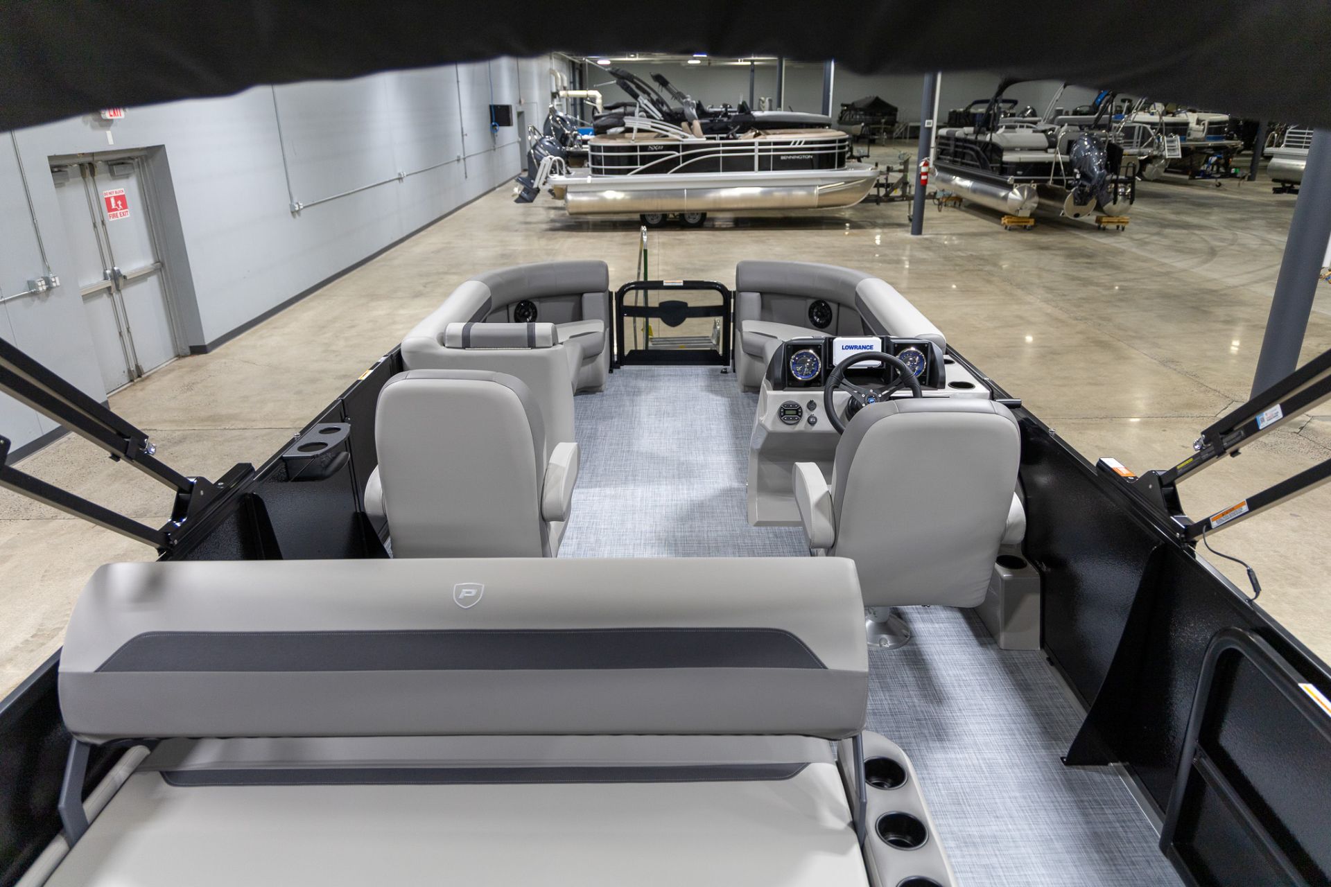 2026 Premier 220 SUNSCAPE RL in Saint Cloud, Minnesota - Photo 9