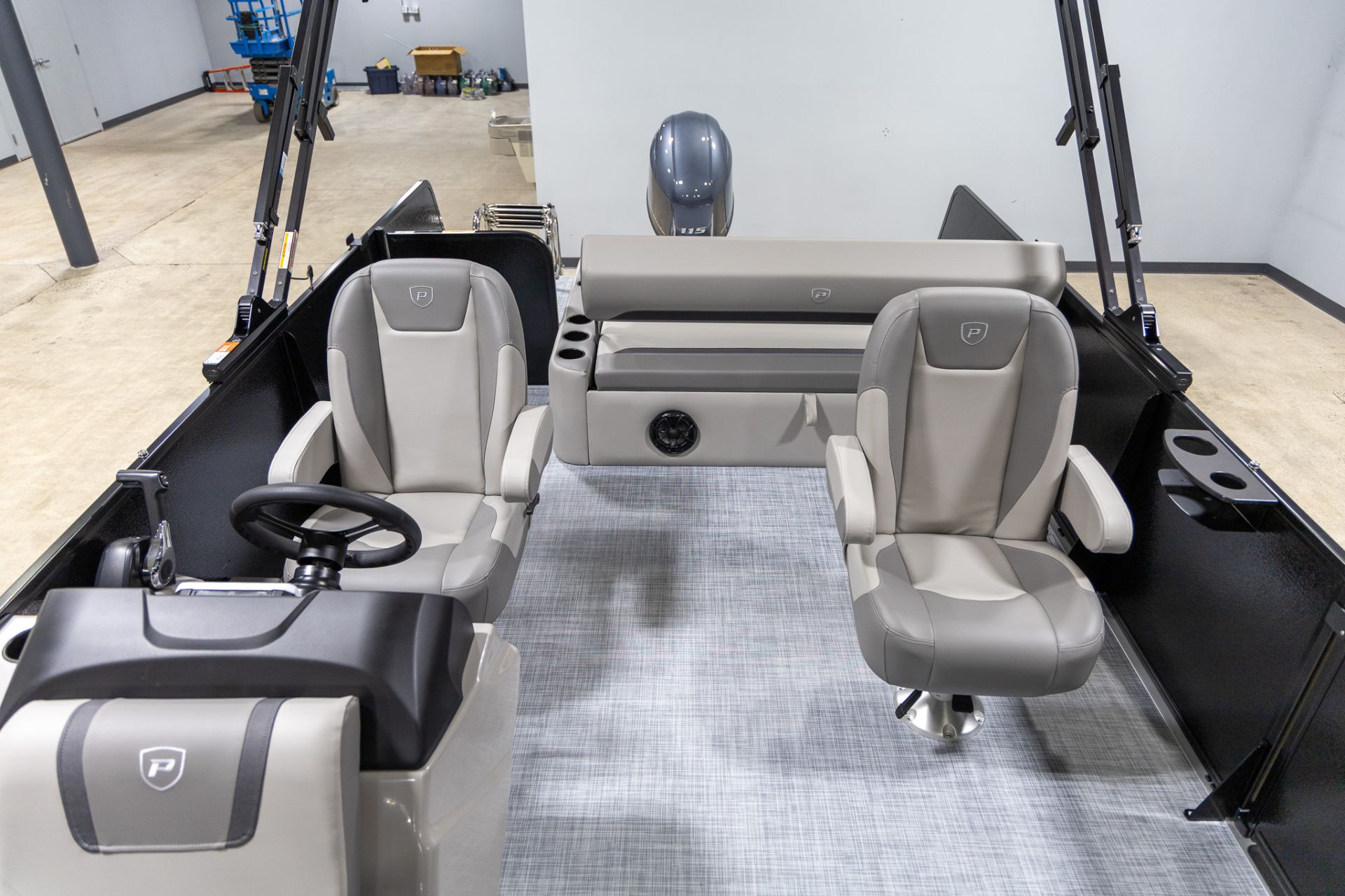 2026 Premier 220 SUNSCAPE RL in Saint Cloud, Minnesota - Photo 17