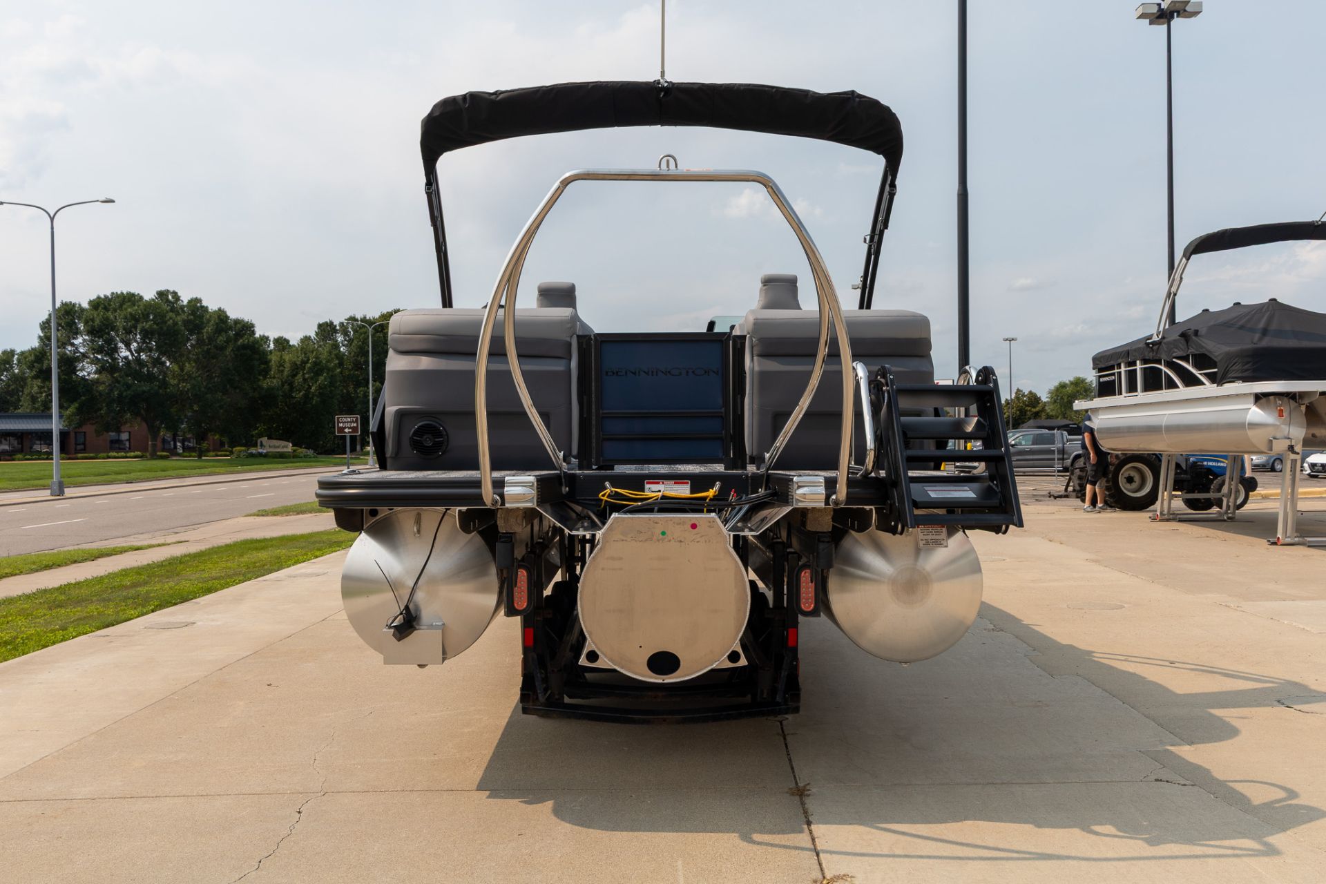 2026 Bennington 22 M - SWINGBACK SPORT in Saint Cloud, Minnesota - Photo 7