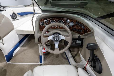 2015 Crownline 21 SS in Saint Cloud, Minnesota - Photo 14