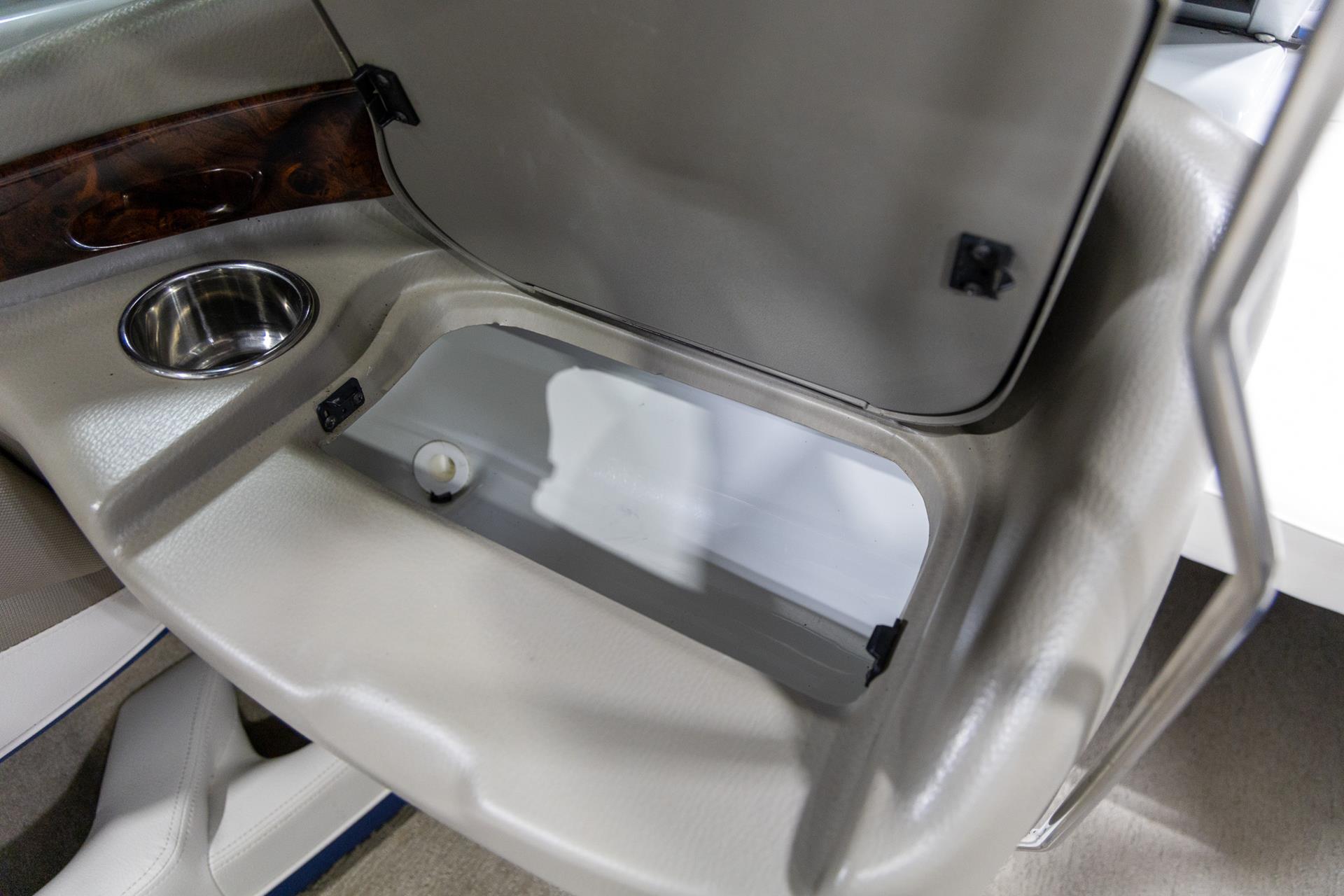 2015 Crownline 21 SS in Saint Cloud, Minnesota - Photo 19