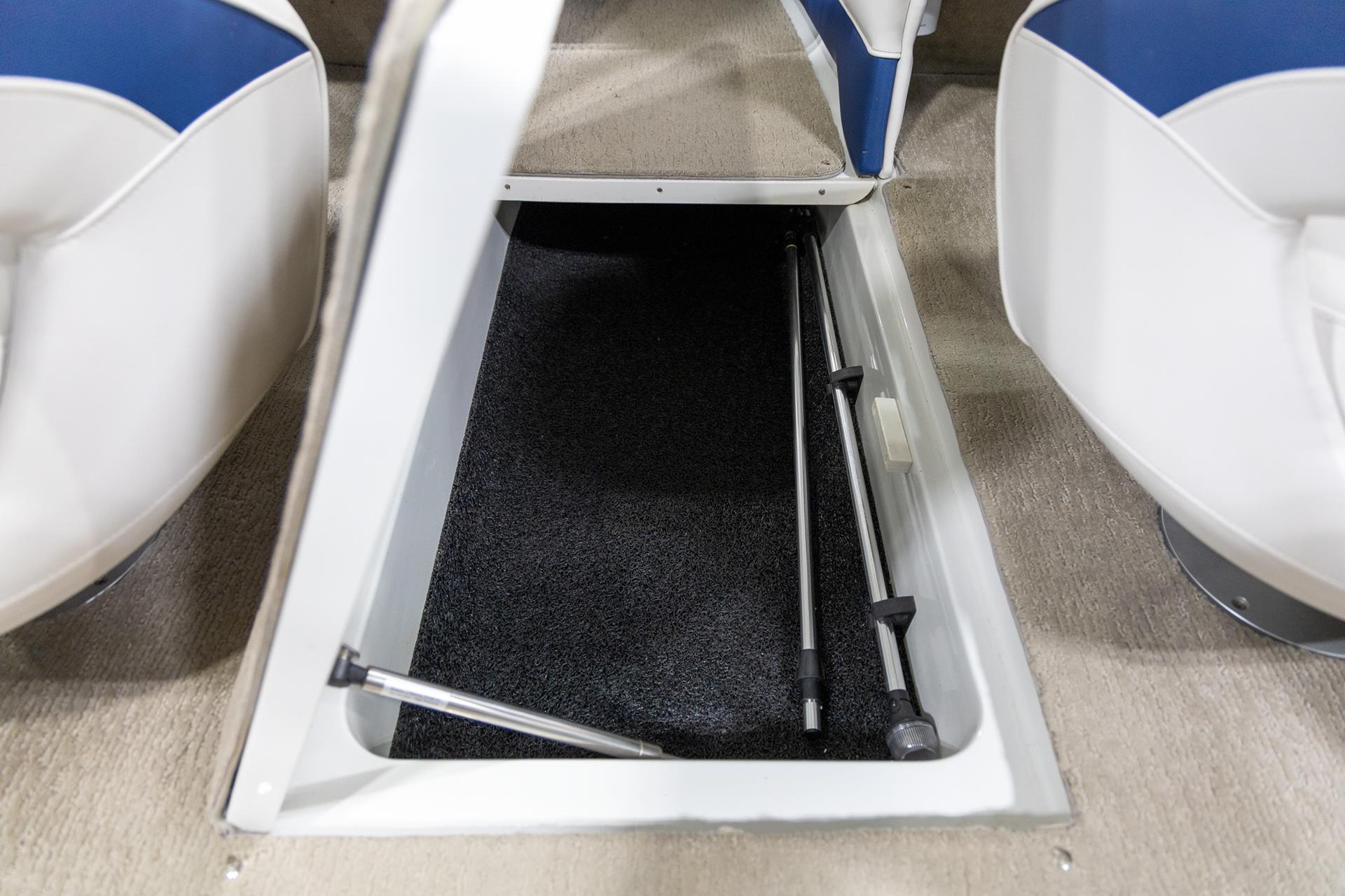 2015 Crownline 21 SS in Saint Cloud, Minnesota - Photo 21