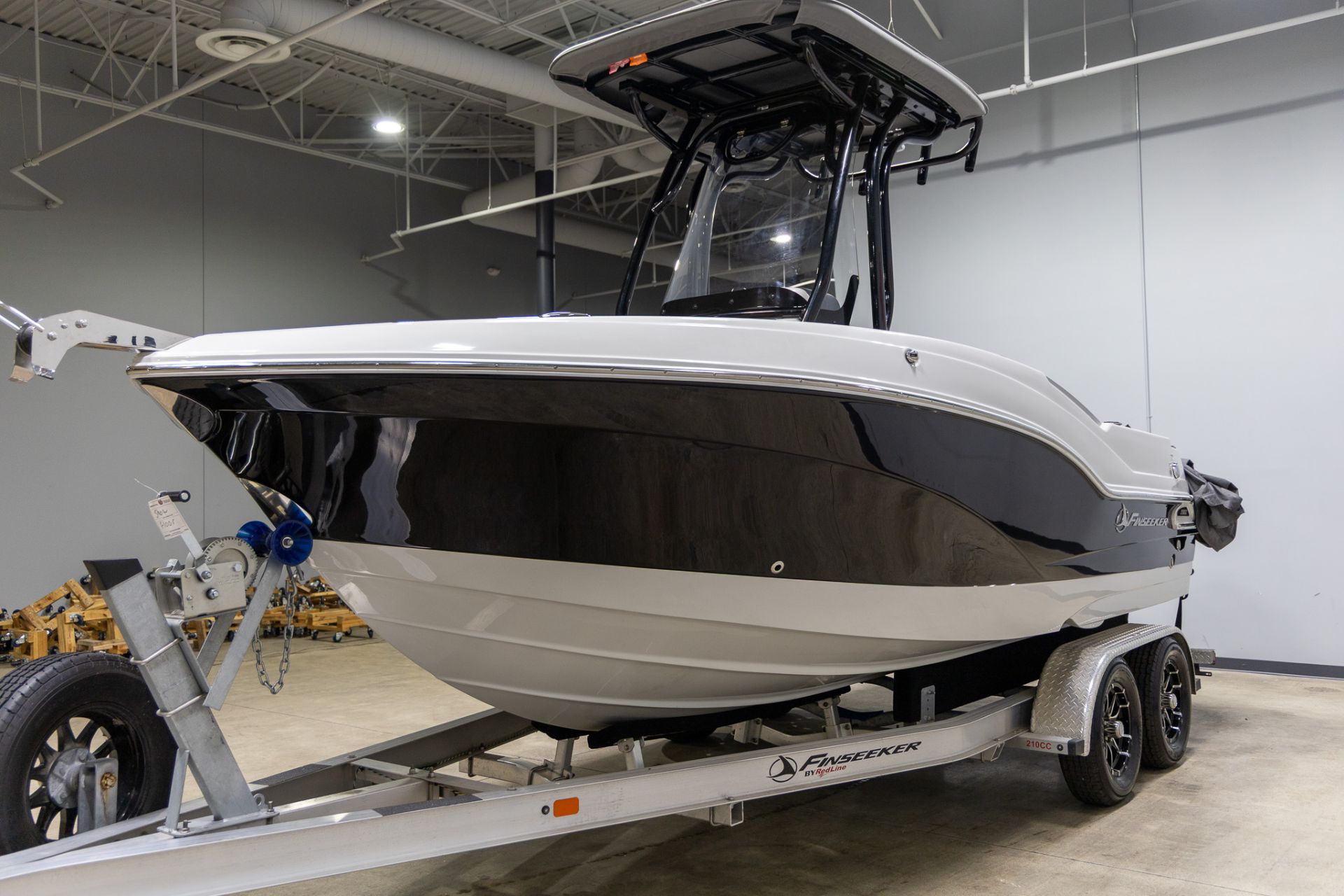 2024 Crownline 210 FS - Mercury 200 Pro XS in Saint Cloud, Minnesota - Photo 4