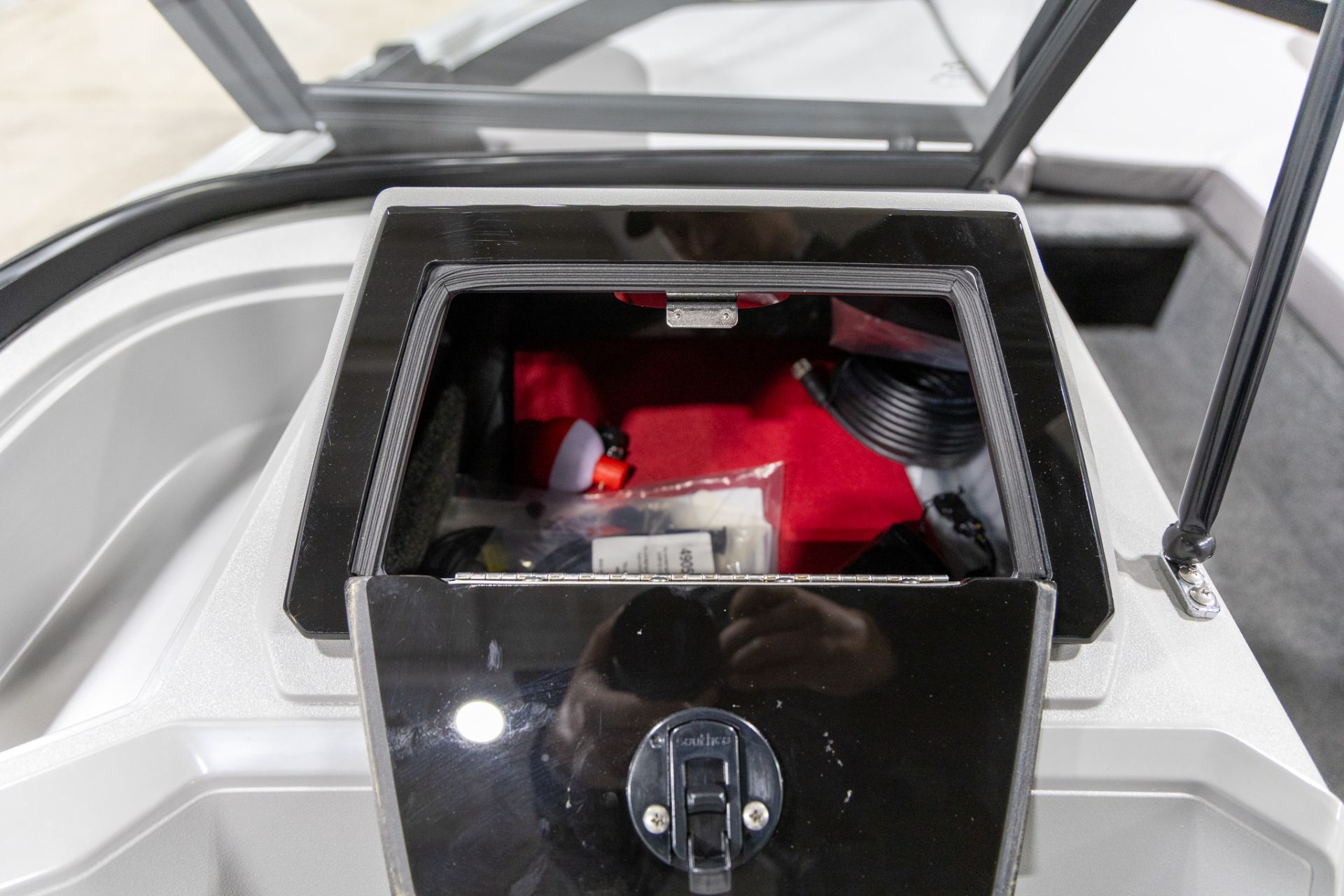 2026 Smoker Craft ADVENTURE 188 FS in Saint Cloud, Minnesota - Photo 15