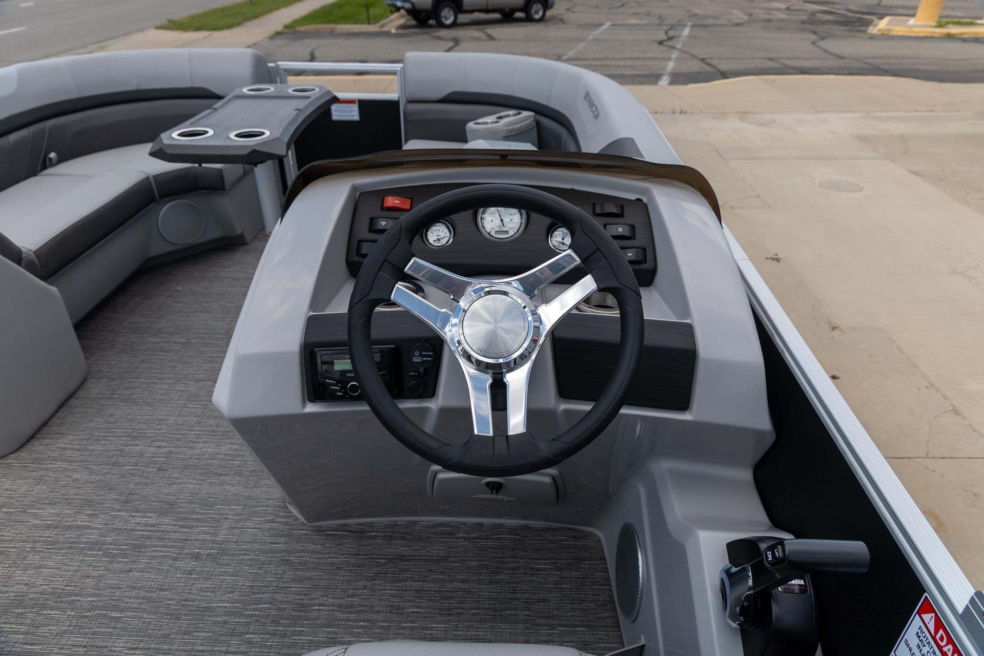 2025 Bennington 22 SXSR in Saint Cloud, Minnesota - Photo 15