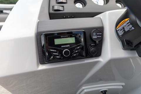 2025 Bennington 22 SXSR in Saint Cloud, Minnesota - Photo 16