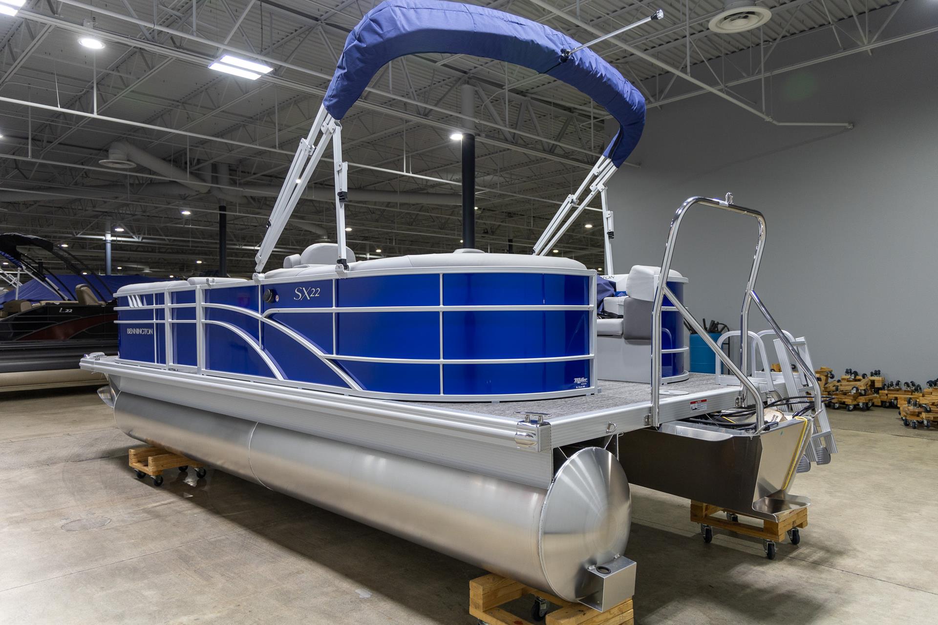 2025 Bennington 22 SXSR in Saint Cloud, Minnesota - Photo 5