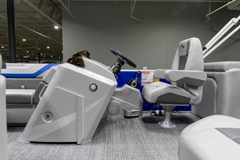 2025 Bennington 22 SXSR in Saint Cloud, Minnesota - Photo 15