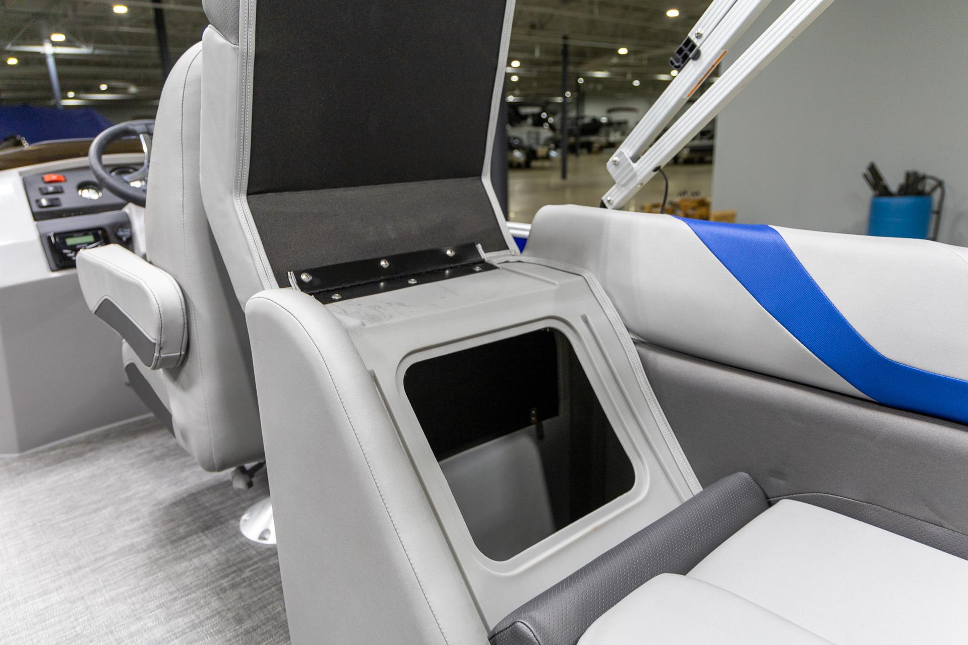 2025 Bennington 22 SXSR in Saint Cloud, Minnesota - Photo 28