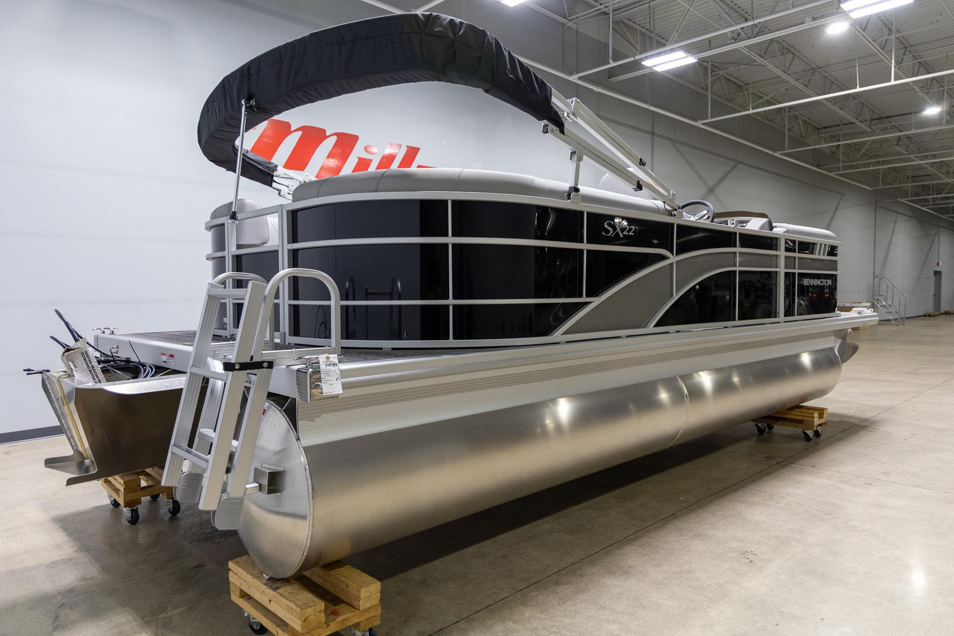 2025 Bennington 22 SXSR in Saint Cloud, Minnesota - Photo 6