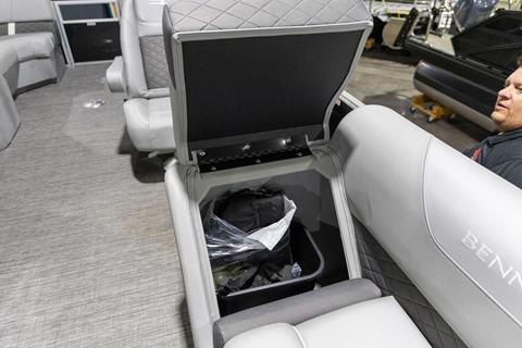 2025 Bennington 22 SXSR in Saint Cloud, Minnesota - Photo 11