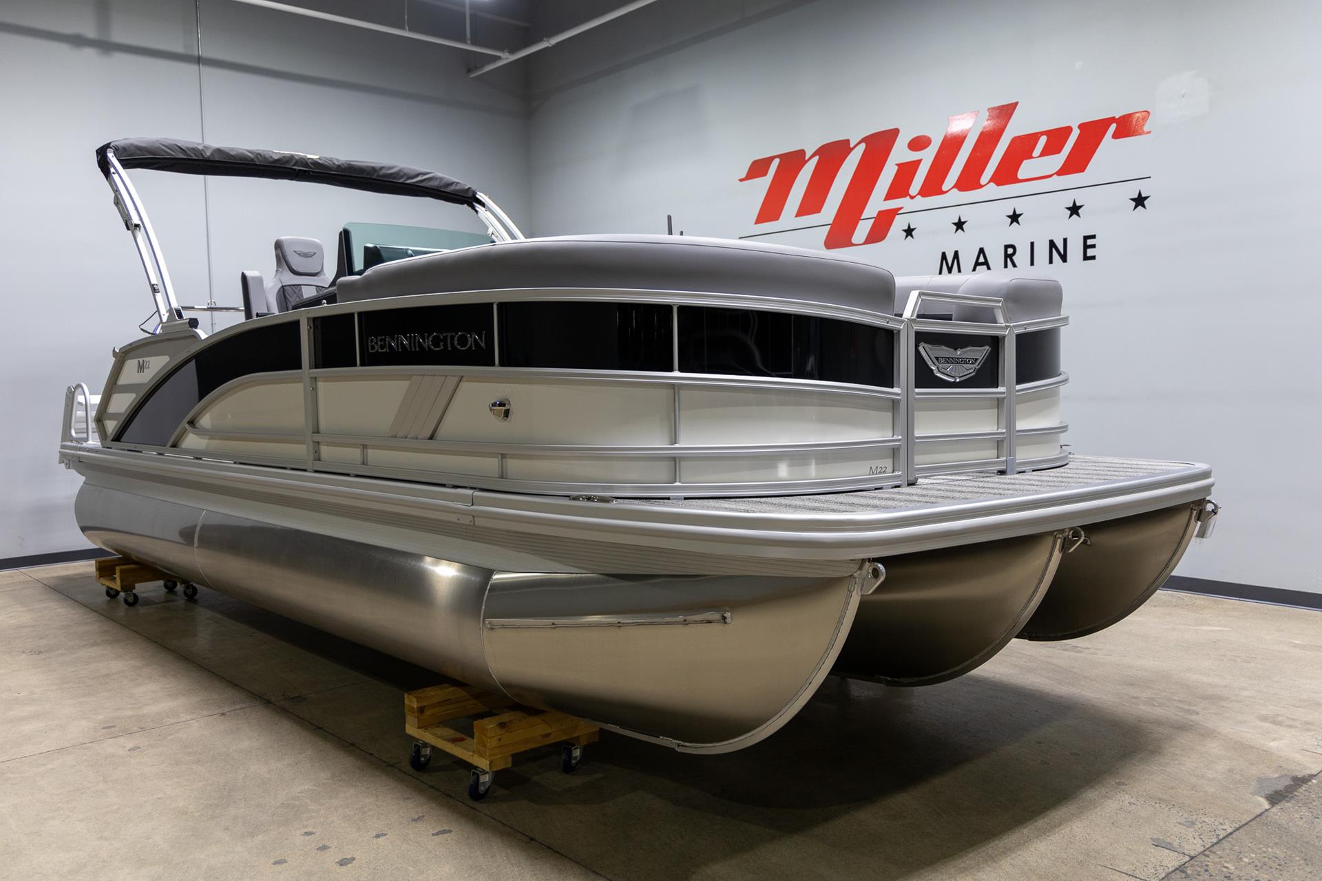 2025 Bennington 22 MSB in Saint Cloud, Minnesota - Photo 1