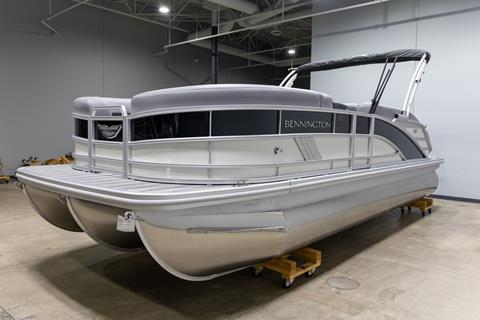 2025 Bennington 22 MSB in Saint Cloud, Minnesota - Photo 4