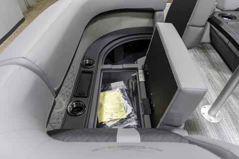 2025 Bennington 22 MSB in Saint Cloud, Minnesota - Photo 12