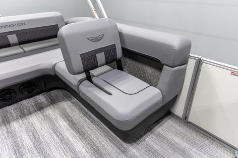 2025 Bennington 22 MSB in Saint Cloud, Minnesota - Photo 14