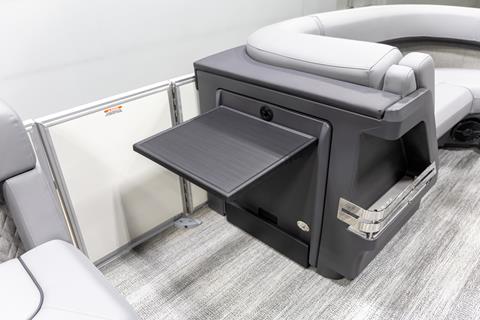 2025 Bennington 22 MSB in Saint Cloud, Minnesota - Photo 16