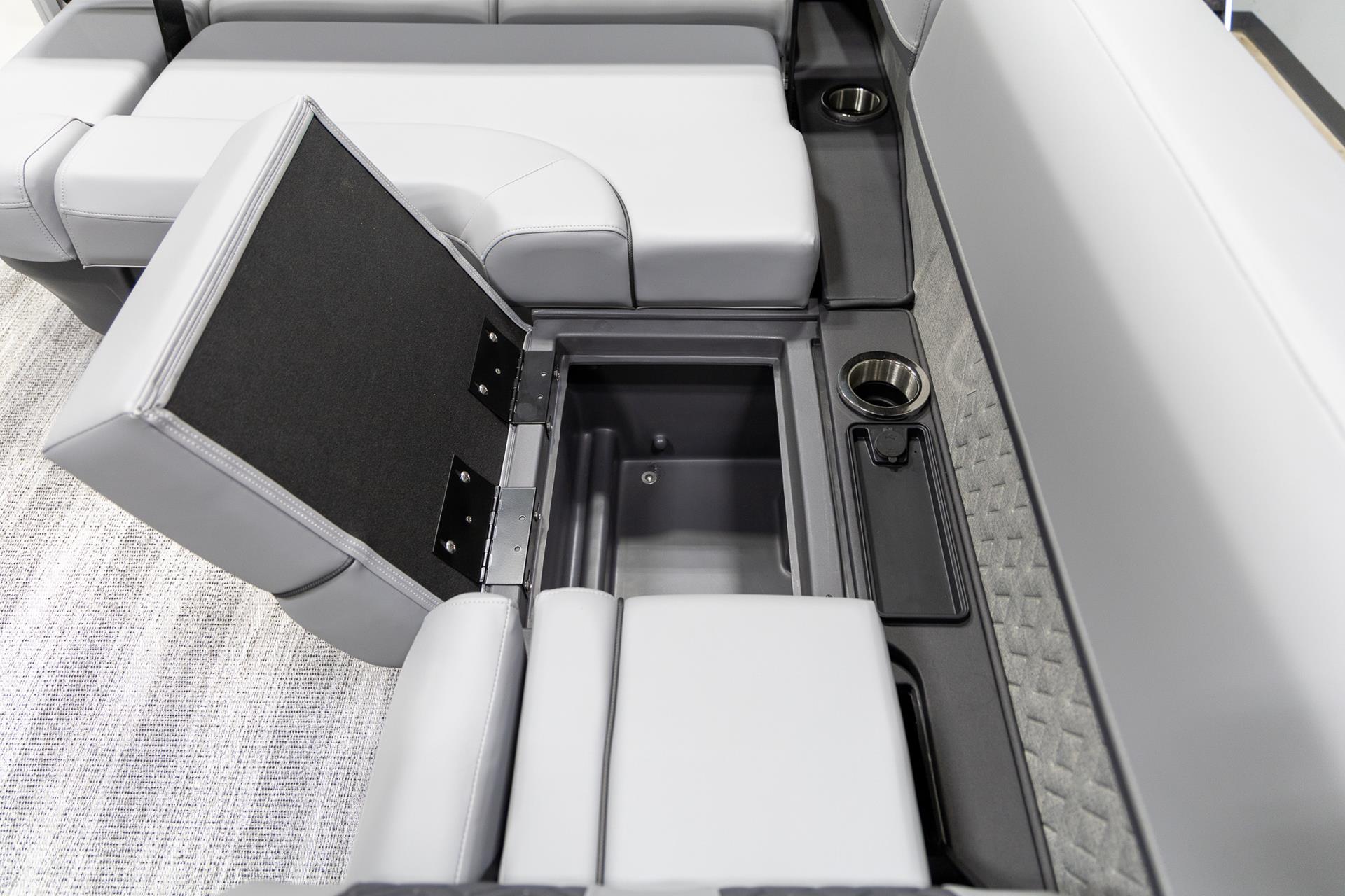 2025 Bennington 22 MSB in Saint Cloud, Minnesota - Photo 26