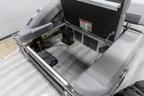 2025 Bennington 22 MSB in Saint Cloud, Minnesota - Photo 29